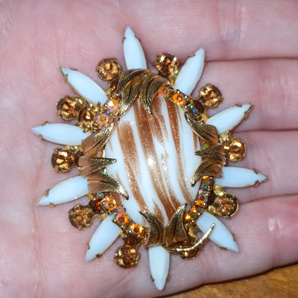 Juliana Copper Fluss 2" Brooch